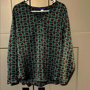 4/$20 Sale! Beautiful Dress Blouse 🌺